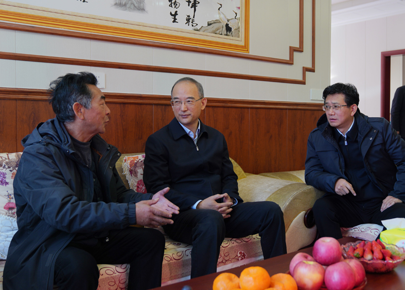 黄强在雅安甘孜调研时强调
全力加快高质量发展步伐为全省大局多作贡献「相关图片」