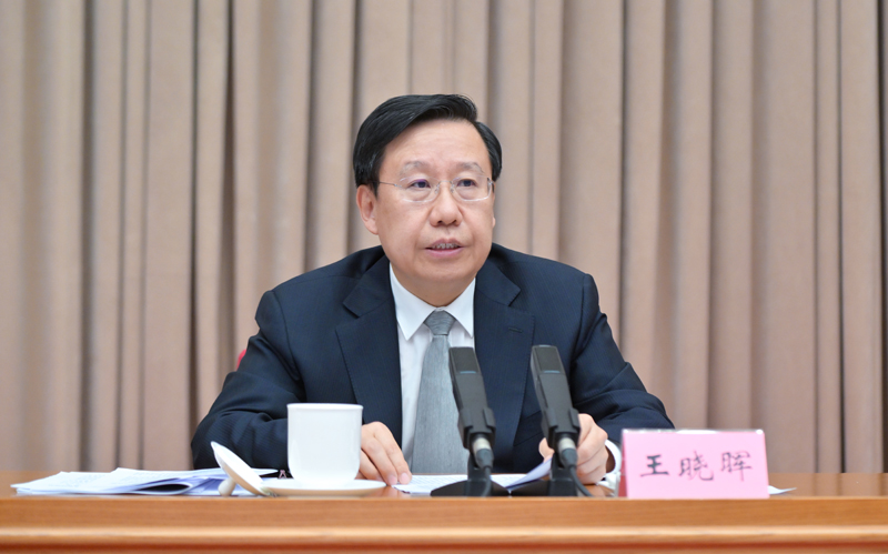 王晓晖在四川省双拥模范命名表彰暨全国双拥模范城（县）创建动员大会上强调
弘扬双拥光荣传统 巩固军政军民团结
不断开创强军兴军和四川高质量发展新局面
黄强主持 田向利施小琳出席「相关图片」