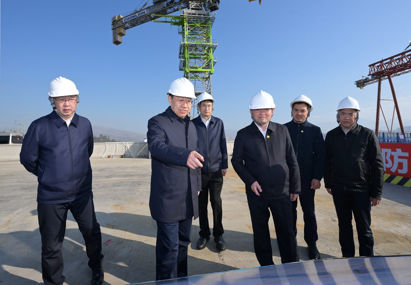 王晓晖在凉山州攀枝花市调研时强调
统筹推进高质量发展和高水平安全
让人民群众有更多获得感幸福感安全感「相关图片」