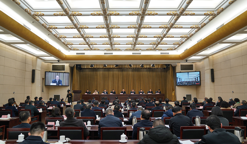 黄强在省安委会2024年第一次全体成员会议
暨全省第一季度安全生产工作电视电话会议上强调 
以严细实工作把“时时放心不下”变为“事事心中有底” 
施小琳出席「相关图片」