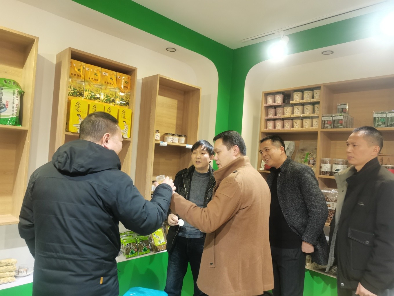 1707039463183090217.jpg 1707039463183090217.jpg