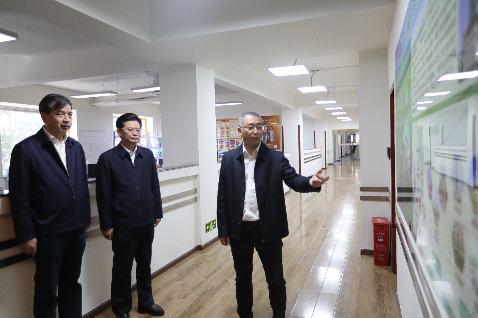 1713970862290042805.jpeg 642C9CE8-DA77-4640-8F8E-E4283F466BD0.jpeg