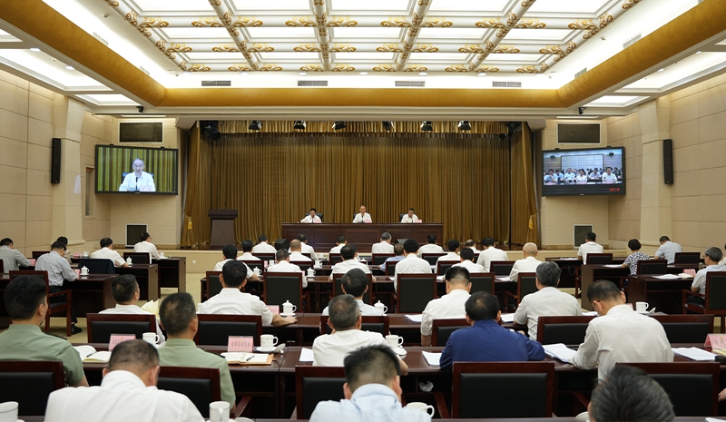 黄强在全省高校毕业生等青年就业创业工作视频会议上强调 
用心用情千方百计促进高校毕业生等就业创业「相关图片」