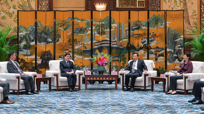 王晓晖施小琳会见香港特别行政区行政长官李家超「相关图片」