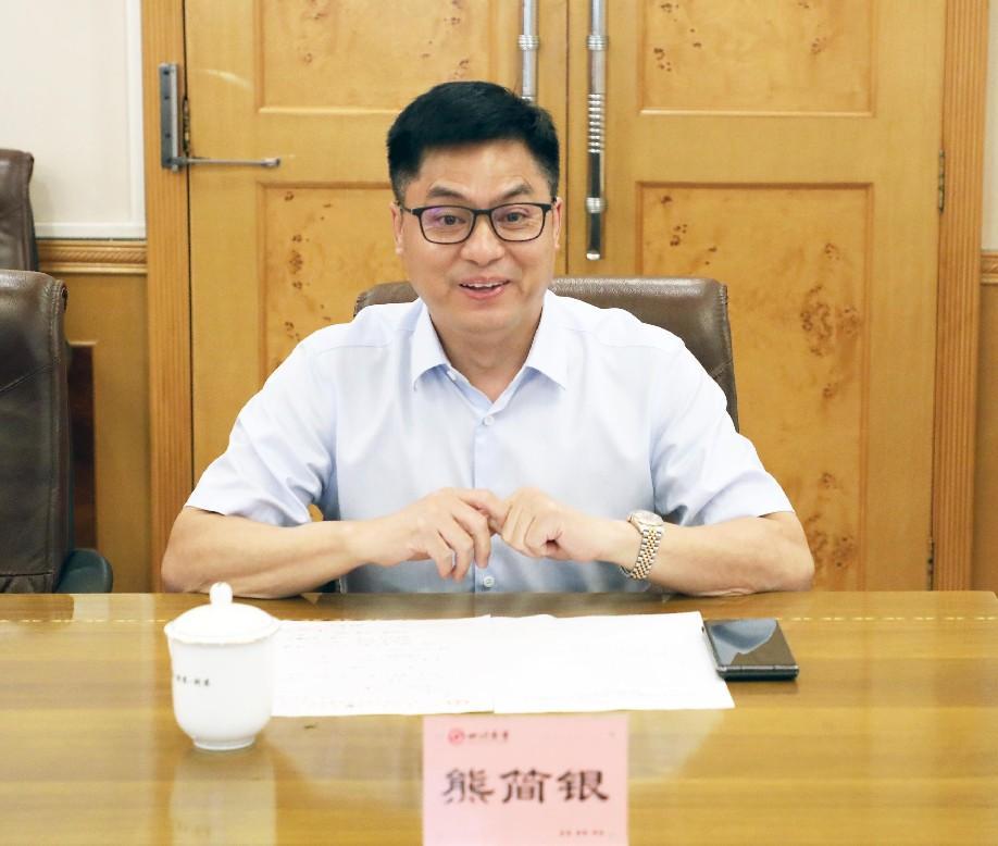 1721719482691041764.jpg 1721719482691041764.jpg