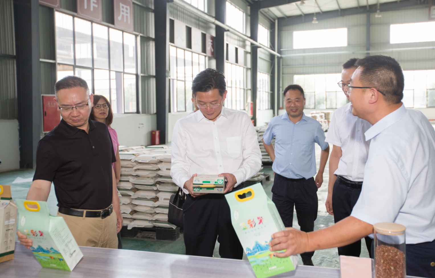 1727704193524000327.png 1727704193524000327.png