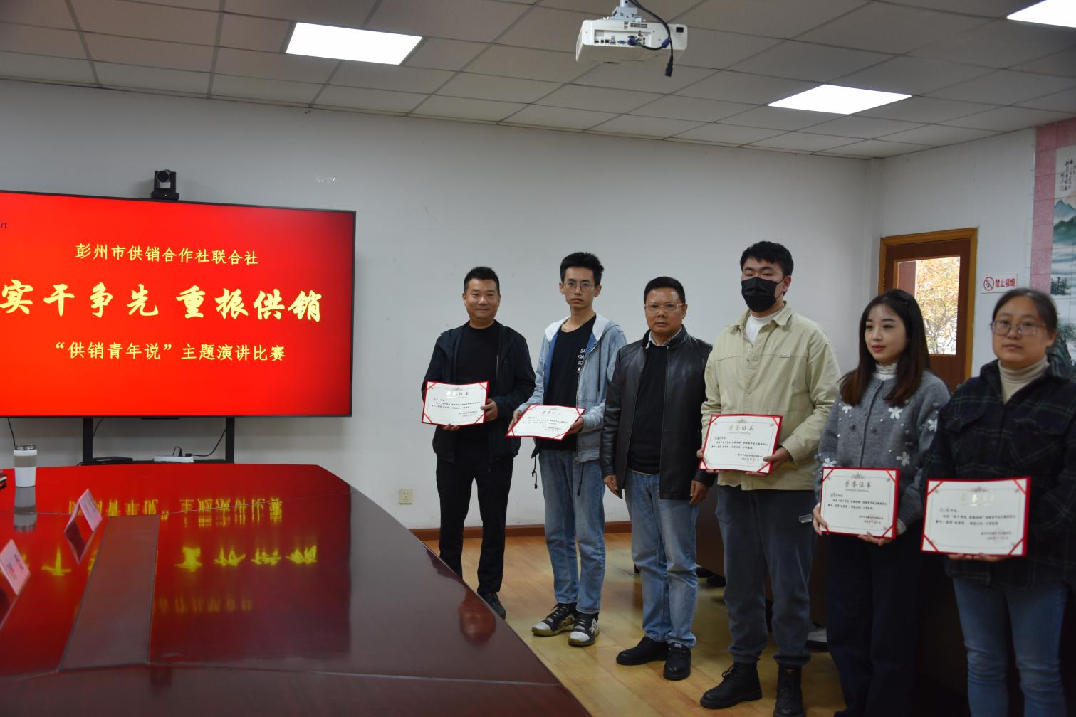 1730963389487087134.png 1730963389487087134.png