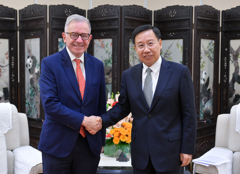 王晓晖会见英中贸易协会主席古沛勤「相关图片」