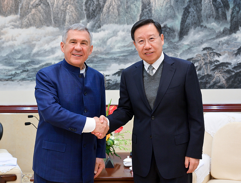 王晓晖会见俄罗斯鞑靼斯坦共和国行政长官明尼哈诺夫「相关图片」