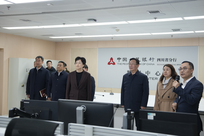 施小琳在部分中央驻川单位走访调研 
同题共答同向发力 
携手推动四川高质量发展取得新成效「相关图片」