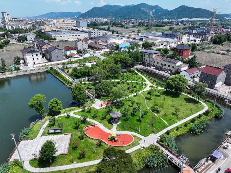 新的伟大奋斗创造新的历史伟业
——以习近平同志为核心的党中央引领“十四五”经济社会发展纪实「相关图片」