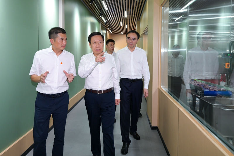 王晓晖在遂宁市广安市调研时强调 
锚定目标更加奋发进取真抓实干 
扎实推动高质量发展创造高品质生活「相关图片」