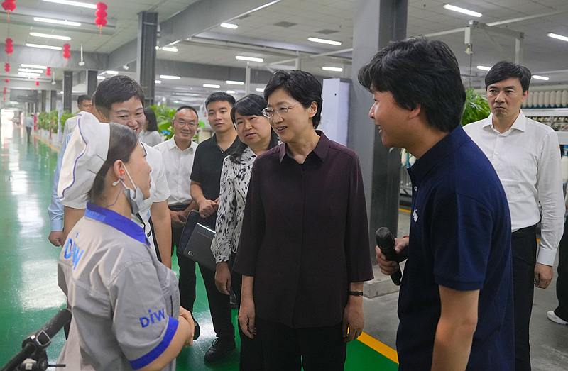 施小琳在雅安绵阳调研时强调
抢抓机遇挖掘优势培育动能
持续巩固经济回升向好势头 不断拓展高质量发展新空间「相关图片」