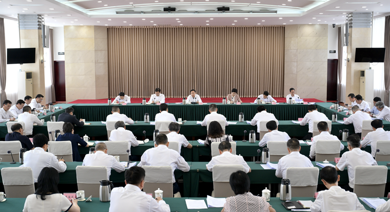 王晓晖主持召开省委专题会议强调
更好统筹资源力量赋能天府新区发展
加快打造新时代国家级新区高质量发展样板
施小琳讲话「相关图片」