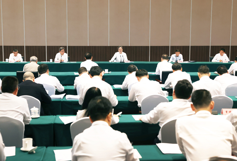 丁薛祥在安徽合肥出席财政科学管理试点座谈会时强调
落实当家理财责任 提升财政工作水平
更好服务和保障中国式现代化建设「相关图片」