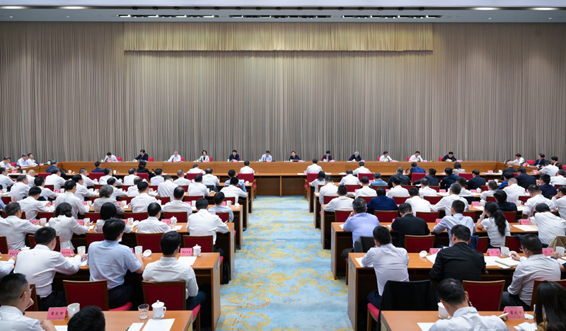 央地共建成渝地区区域科技创新中心工作推进会在成都召开
阴和俊王晓晖陈新武讲话 施小琳主持「相关图片」